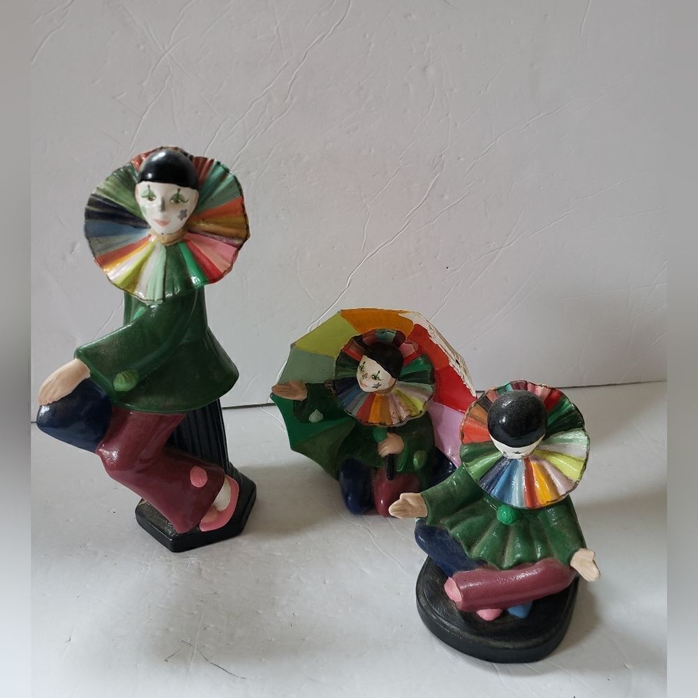 Clowns (3)   - Picture 2 of 8